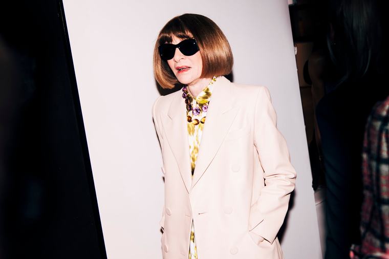 El paso en falso de Anna Wintour tras su último intento de reinsertar a Galliano: mantiene su poder, pero ya hay quien se atreve a cuestionarla