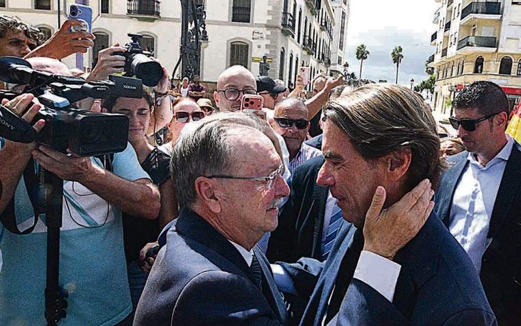 La popular Isabel Ayuso enciende la mecha para insultar a Aznar en Ceuta