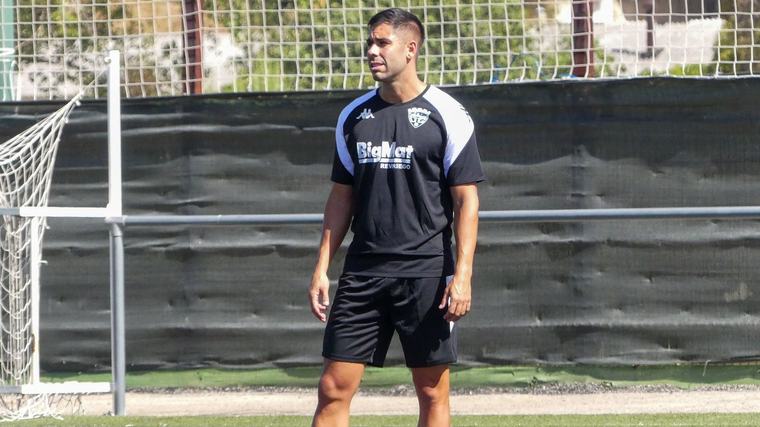 Roni se estrena con gol en el CD Guadalajara