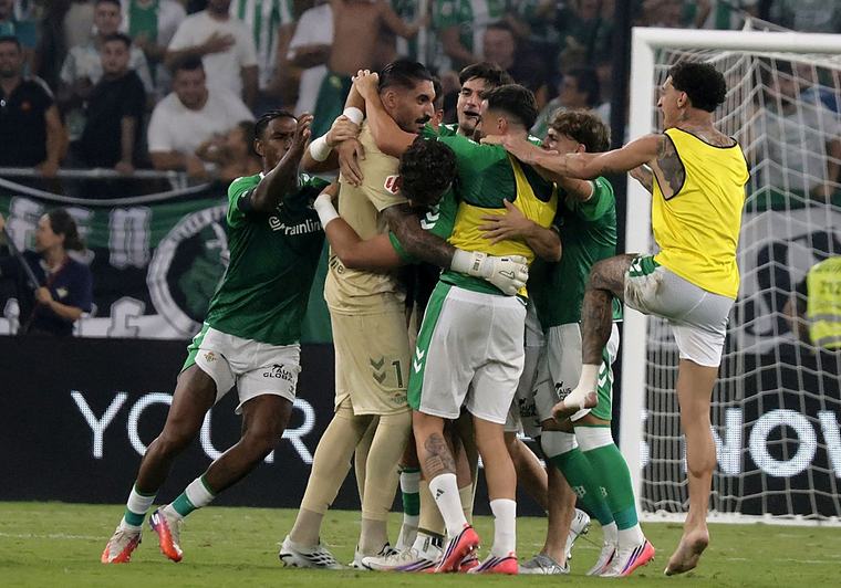 Ni pivote ni dudas, el Betis de Pellegrini hace morder el polvo a Mourinho
