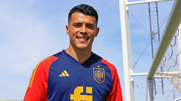 El chico de la calle Chile que soñaba con ser futbolista
