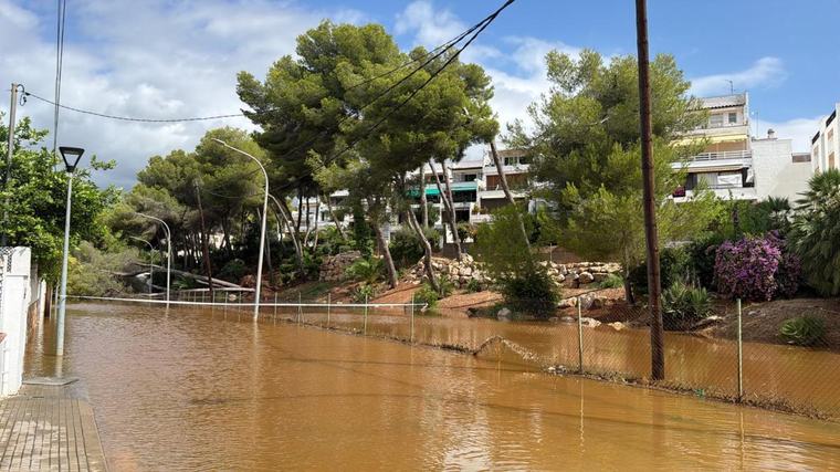 En estado crítico dos de las mujeres heridas por la caída de un muro por las lluvias en Roda de Berà