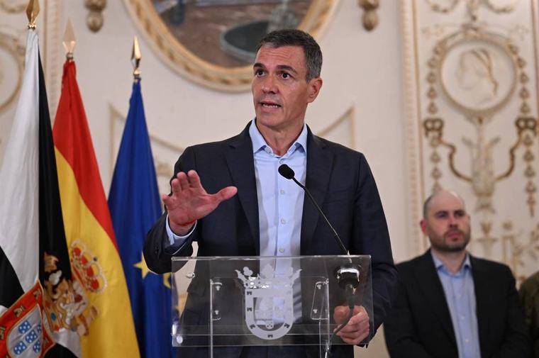 política | El Gobierno declara la "situación de interés para la seguridad nacional" por Ceuta y Torres asumirá el mando único