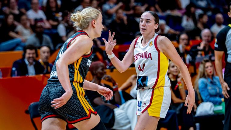 España arrasa en su debut en el Mundial de baloncesto femenino ganando por 30 a la anfitriona Alemania
