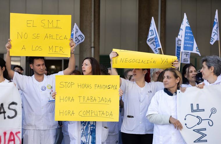 Asociación MIR ve el proyecto de Estatuto Marco «insuficiente» para retener a los médicos jóvenes en el SNS