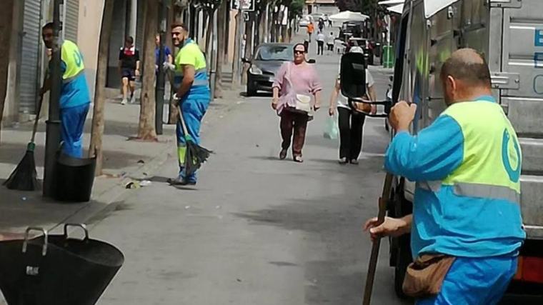Badalona contratará 63 parados durante un año