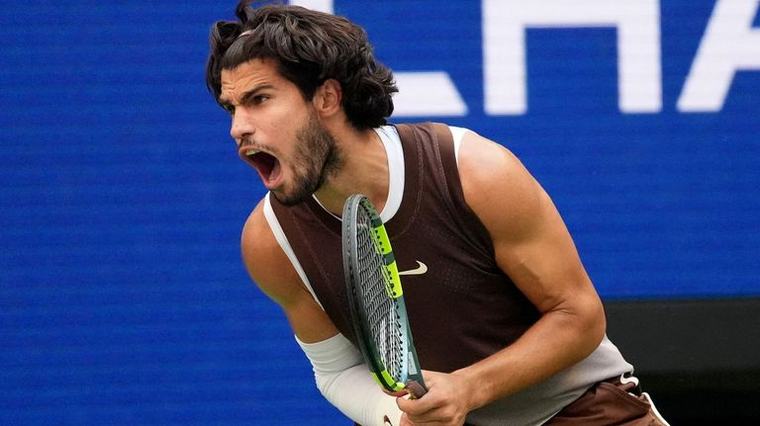 Alcaraz supera a Wu y ya está en octavos de final del US Open