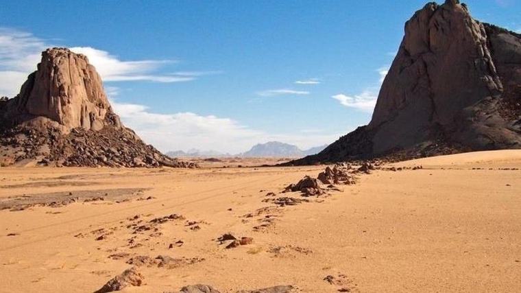 Argelia anuncia la creación de una prisión para narcotraficantes en una desolada zona del Sáhara
