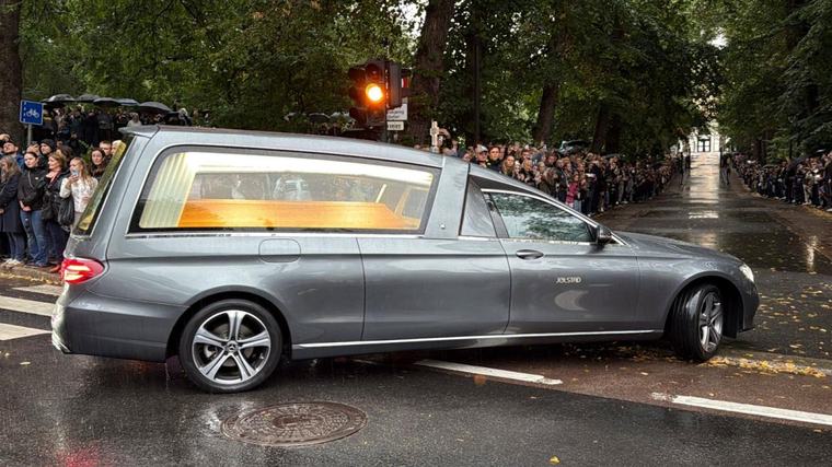 Muere Harald V de Noruega y su féretro llega al Palacio Real para el último adiós