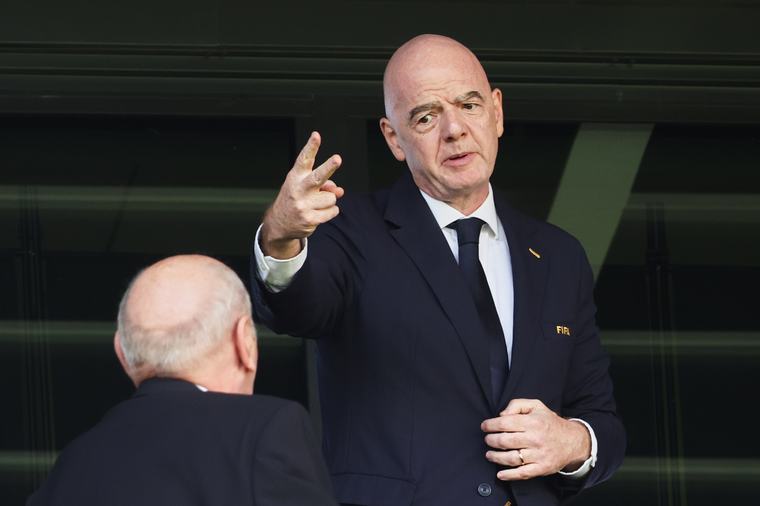 Infantino no cede y confirma de nuevo su candidatura a la presidencia de la FIFA
