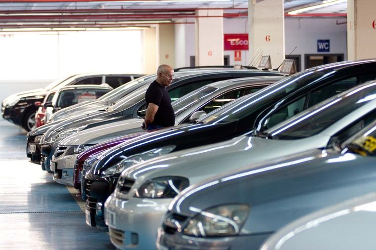 Andalucía se desmarca del auge del coche usado en España: las ventas caen un 3%