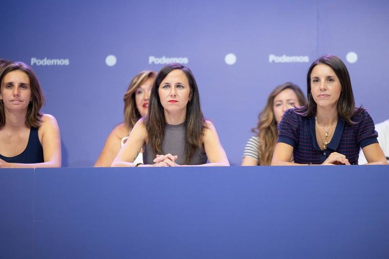 Podemos acusa a Sánchez de tener "miedo" a Marruecos y se pregunta si es porque "tienen demasiada información" sobre él
