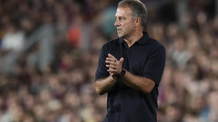 El contundente consejo que le dio el Barça a Hansi Flick sobre Mourinho