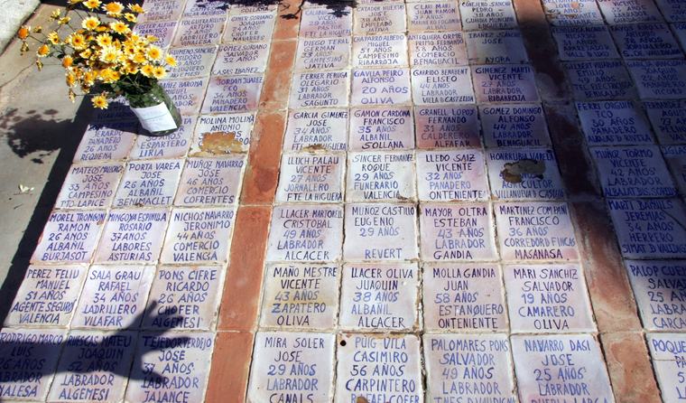 “Soy Manuel Lluesma, ejecutado el 29 del 12 de 1942. Dejo hijos”