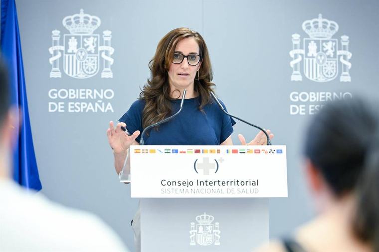 ministerio sanidad | García asegura que la vacunación de inmigrantes en Ceuta comenzó la semana pasada y espera agilizarla