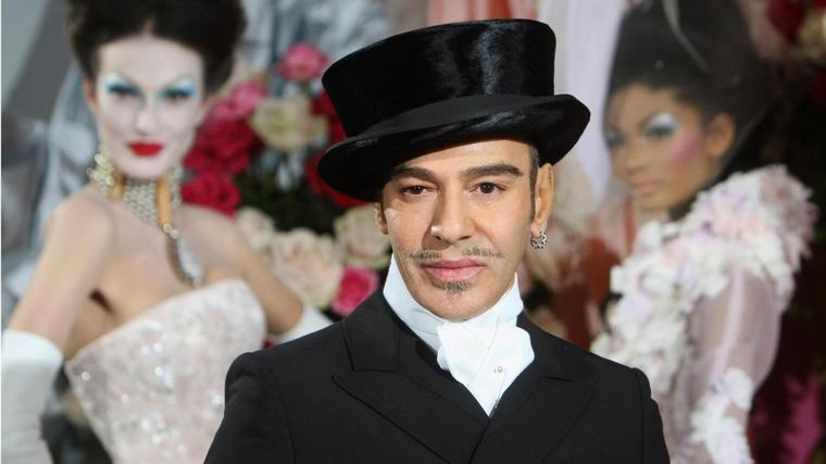 El Met cancela la exposición y gala dedicada a John Galliano por la presión de la comunidad judía