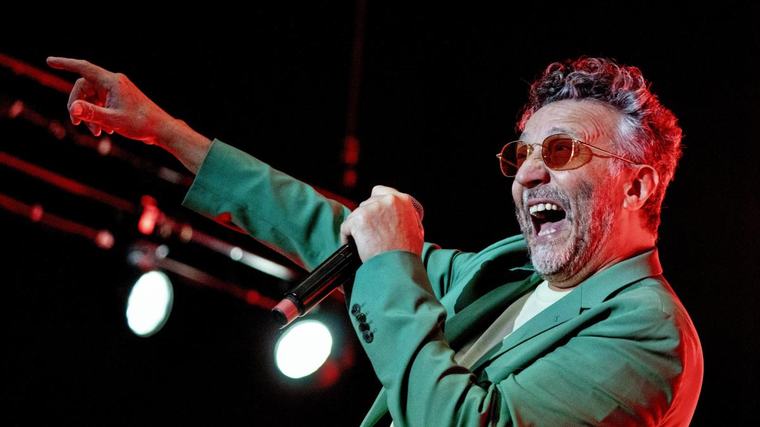 Fito Páez (★★★✩✩) evidencia su carisma en el Palau de la Música
