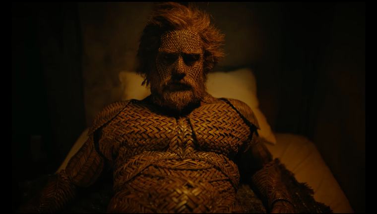 Por qué las mujeres encuentran sexy al monstruo: el caso ‘Wicker’ y el guapo de mimbre