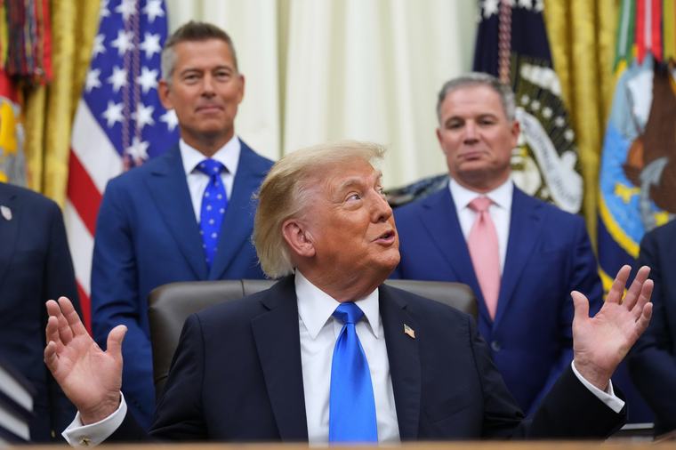Trump busca un salvavidas