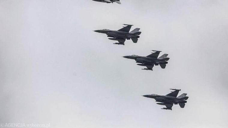 Cazas polacos interceptan de nuevo un avión espía ruso sobre el mar Báltico