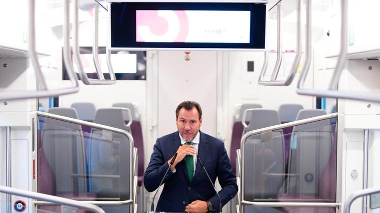 Puente rebaja a «bulo» el nuevo informe de la Guardia Civil que apunta a la rotura de la vía en Adamuz