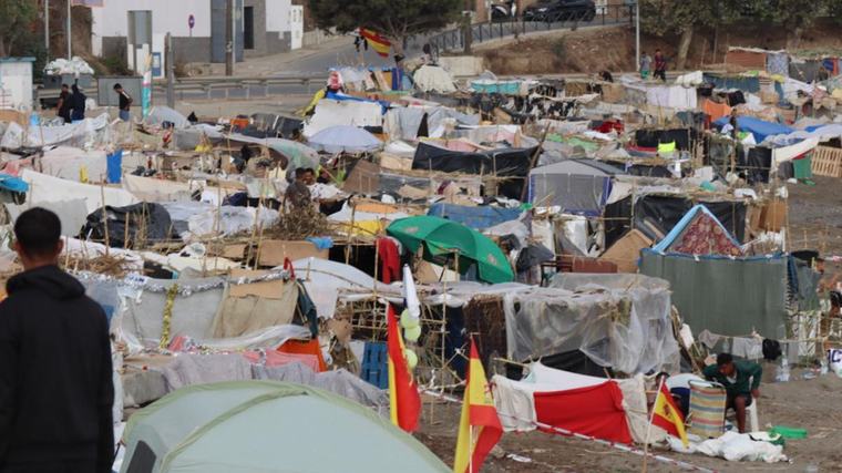 El drama del Trampolín de Ceuta, la playa que nunca pisarías