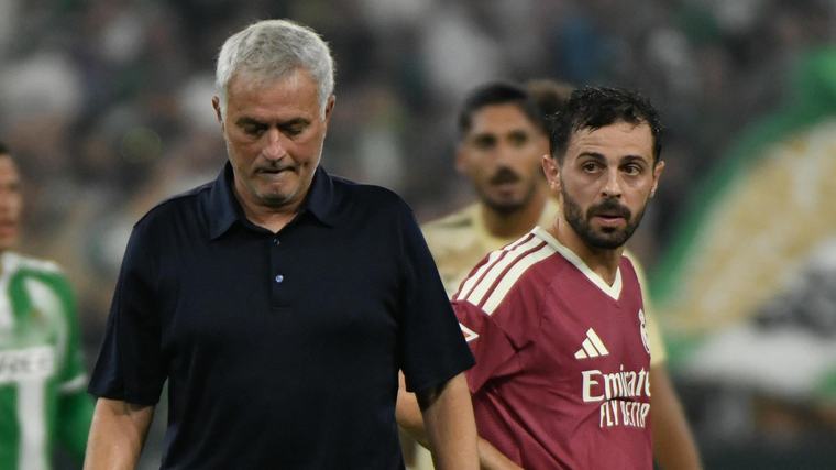 Mourinho: "Enhorabuena al Betis, jugó para empatar y le salió el 'gordo'"