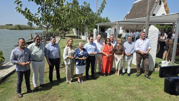 Empresarios valencianos piden “encontrar una solución cuando antes” a la crisis de Ceuta