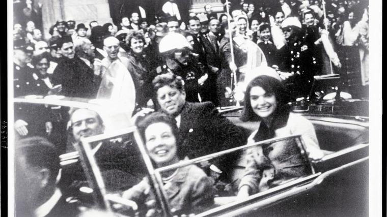 Jacqueline Kennedy: “Oswald era un títere. Es bastante obvio que él no mató a mi marido”.