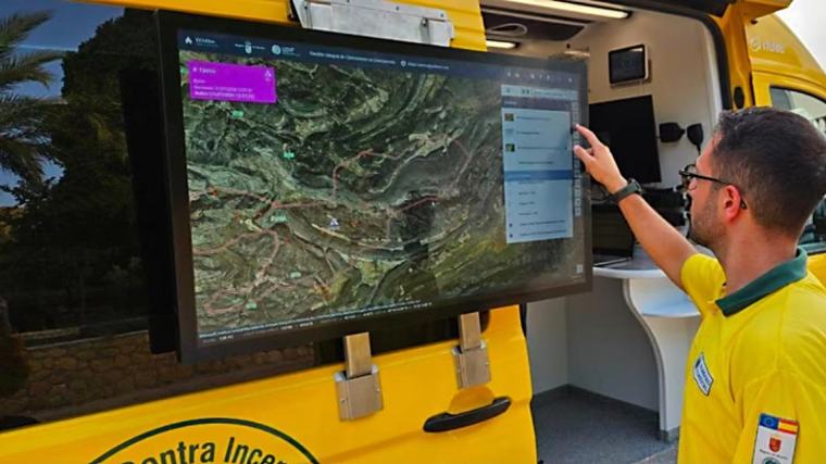 Una plataforma geoespacial mejorará la gestión de recursos contra incendios forestales en Murcia