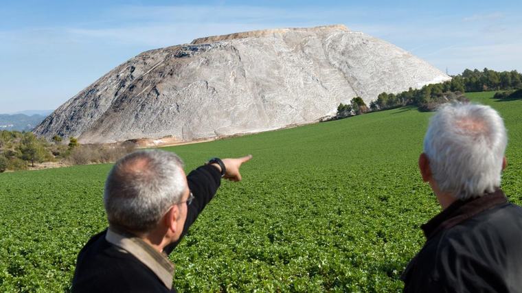 Los jueces ratifican que la ‘montaña' con residuos salinos de Sallent debe desmantelarse