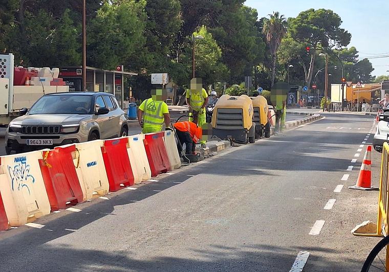 El Ayuntamiento de Valencia retira una mediana de El Saler para mejorar los accesos tras el incendio