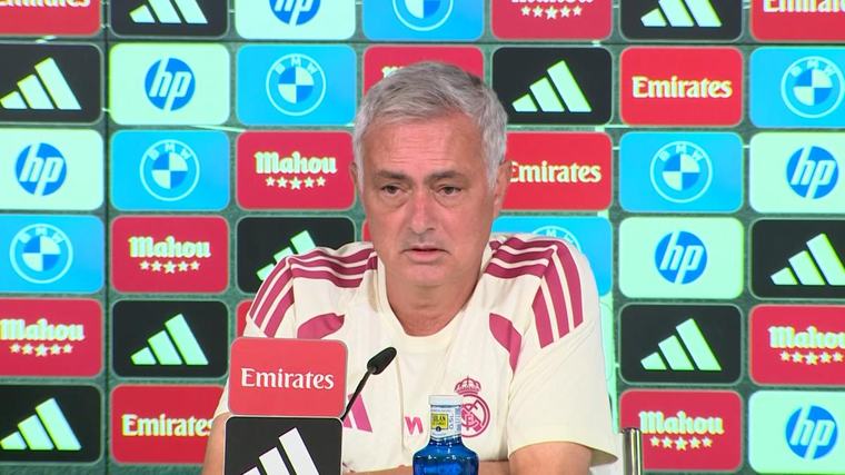 Mourinho recrimina a Asencio que «del Madrid se es las 24 horas del día» y confirma la apertura de un expediente
