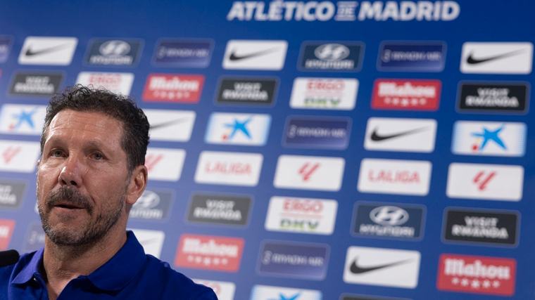 Simeone: "Julián tiene la oportunidad de ajustar un montón de situaciones"