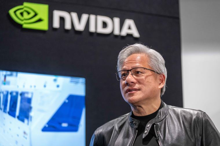 Nvidia pulveriza un 126% el beneficio y duplica ventas en el segundo trimestre. Huang: "La IA ha alcanzado un punto de inflexión"