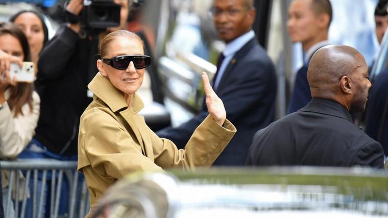 Céline Dion se da un baño de masas en París ante su esperada vuelta a los escenarios