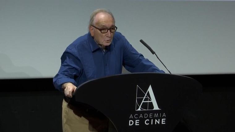 'Los domingos', 'El ser querido' y 'La bola negra' competirán en la carrera hacia los Oscar