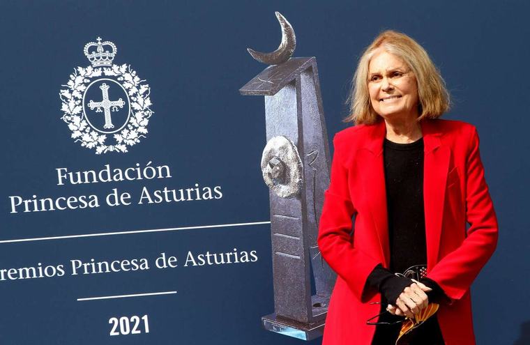 Fallece a los 92 años la escritora y periodista Gloria Steinem, leyenda del feminismo