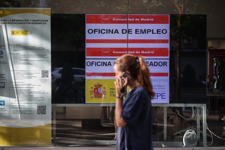 El gasto en parados se dispara un 22% en cuatro años: más de 2.000 millones al mes