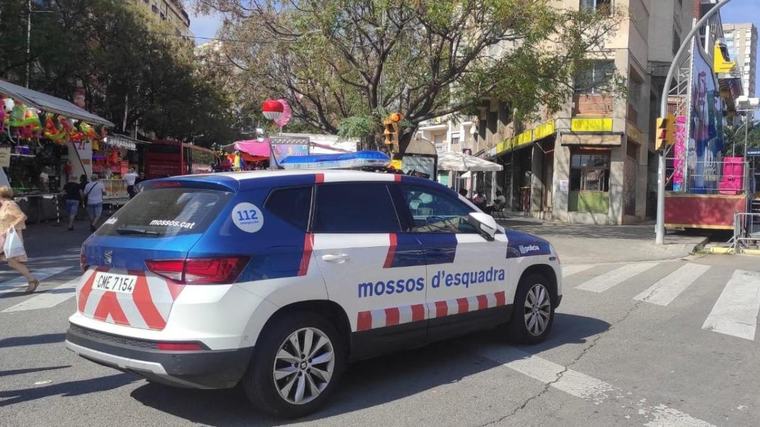 Detenidos dos hombres por disparar en el interior de un piso de L'Hospitalet