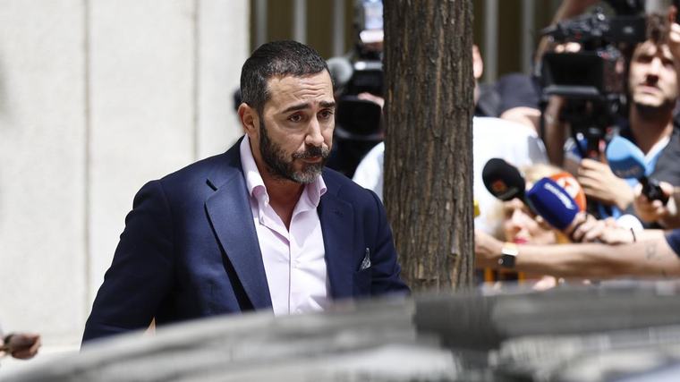 Aldama solicita vender él sus coches incautados porque cree que la justicia no lo hará a buen precio