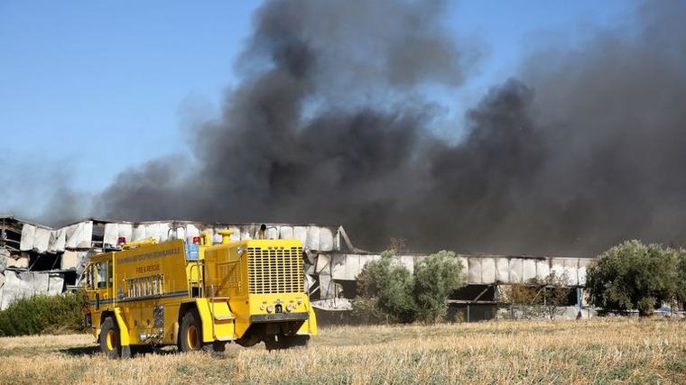 Dos pilotos muertos tras estrellarse un avión de combate durante una exhibición aérea en Grecia