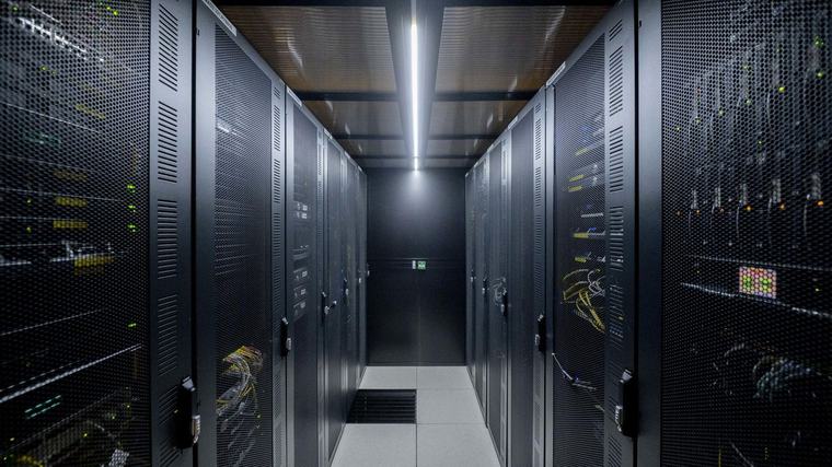 El Gobierno plantea exigir 'carné europeo' a los centros de datos y que nuevas renovables cubran el 80% de su consumo