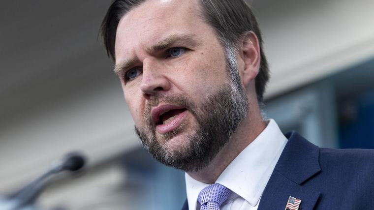 El vicepresidente de EEUU JD Vance dice que está haciendo "la obra de Dios": "Si eso lleva al fin de los tiempos, OK"