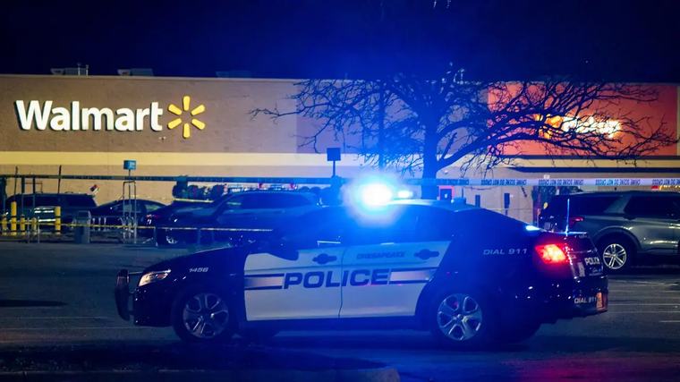 Tres muertos, incluido el presunto atacante, en un tiroteo en un edificio residencial de Estados Unidos