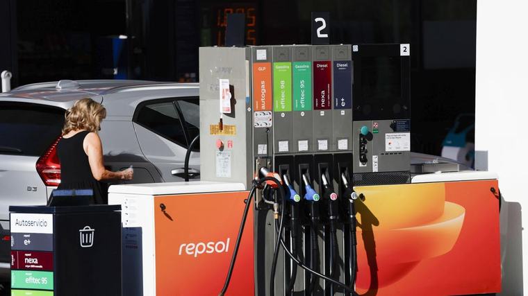 Olvidan a un niño en una gasolinera y la Guardia Civil se lo advierte 140 km más tarde