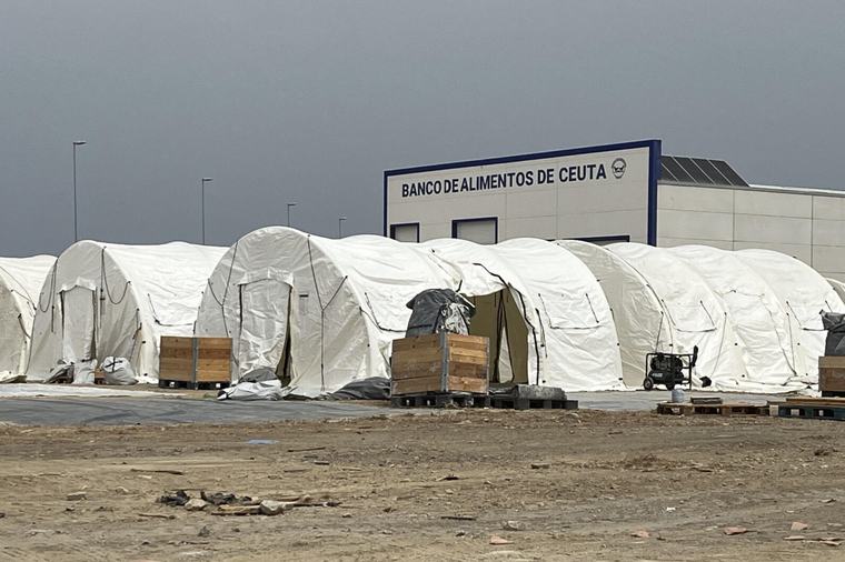 Inmigrantes en el Puerto: Primero lo que dice la Ley aunque resulte aburrido