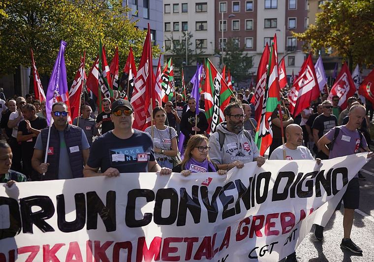 Sindicatos y patronal advierten el bloqueo total que vive la negociación del metal en Bizkaia tras ocho reuniones