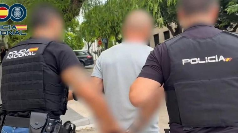 Barrotes serrados, una pirámide humana... La Policía detiene en Tarragona al Maestro de las fugas