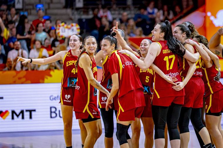 España gana a Japón para acceder a cuartos con su mejor versión